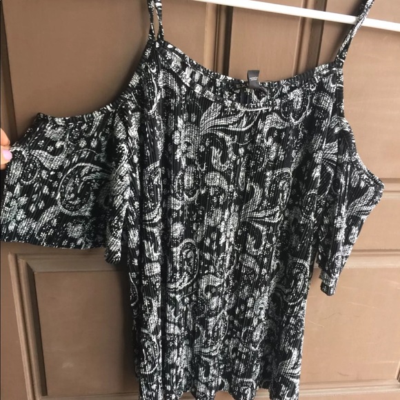 Express Cold Shoulder Blouse - NWT!! - Picture 2 of 5
